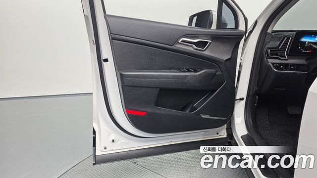 Kia Sportage (V) Diesel 2.0 2WD Prestige 2022 — фото 24