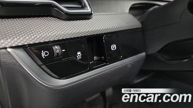 Kia Sportage (V) Diesel 2.0 2WD Prestige 2022 — фото 29