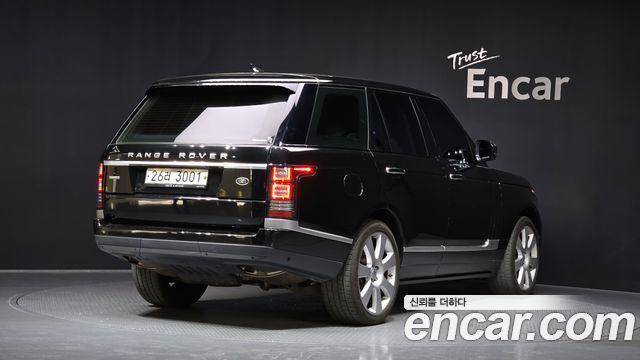 Land Rover Range Rover (IV) 5.0 SC AB 2017 — фото 2