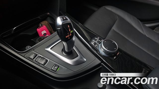 BMW 3 Series (F30) 320i Luxury 2018 — фото 9