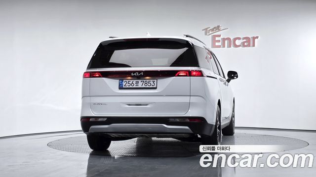 Kia Carnival (IV) Diesel 9-Seater Prestige 2023 — фото 4