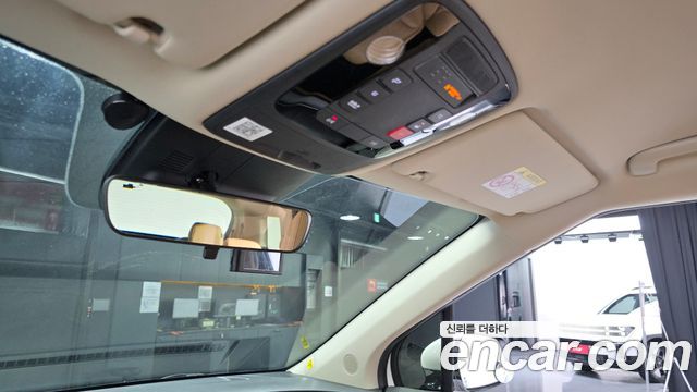 Kia Carnival (IV) Diesel 9-Seater Prestige 2023 — фото 18