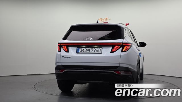 Hyundai Tucson (NX4) Gasoline 1.6 Turbo 2WD Premium 2021 — фото 4