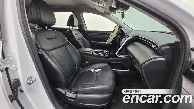 Hyundai Tucson (NX4) Gasoline 1.6 Turbo 2WD Premium 2021 — фото 10