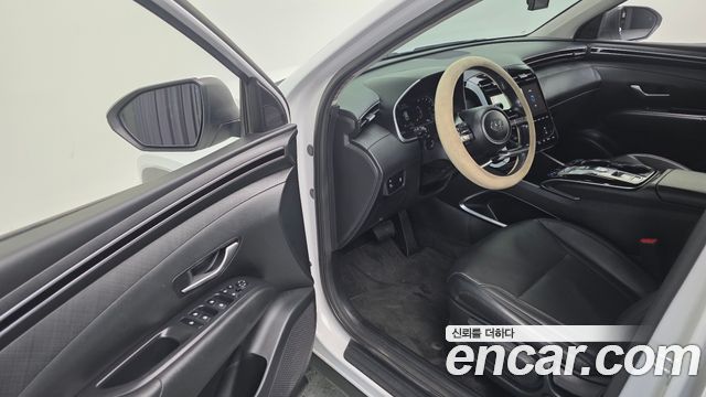 Hyundai Tucson (NX4) Gasoline 1.6 Turbo 2WD Premium 2021 — фото 11