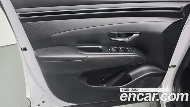 Hyundai Tucson (NX4) Gasoline 1.6 Turbo 2WD Premium 2021 — фото 24