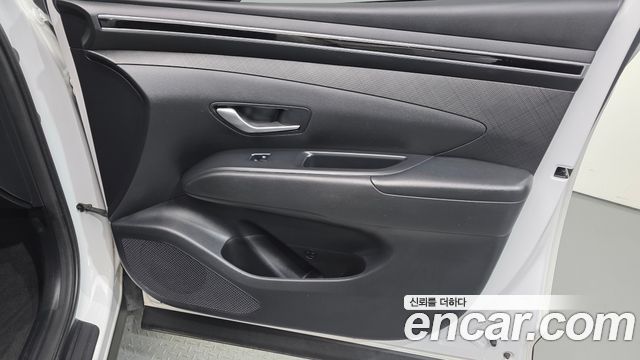 Hyundai Tucson (NX4) Gasoline 1.6 Turbo 2WD Premium 2021 — фото 25