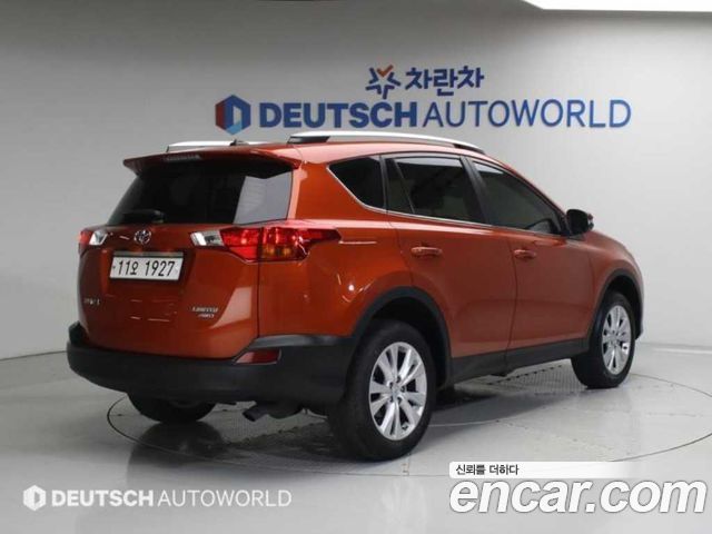 Toyota RAV4 2.5 4WD 4th 2015 — фото 2