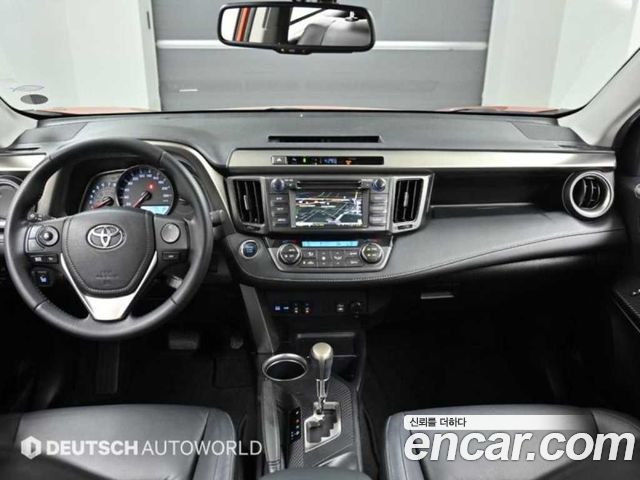Toyota RAV4 2.5 4WD 4th 2015 — фото 7