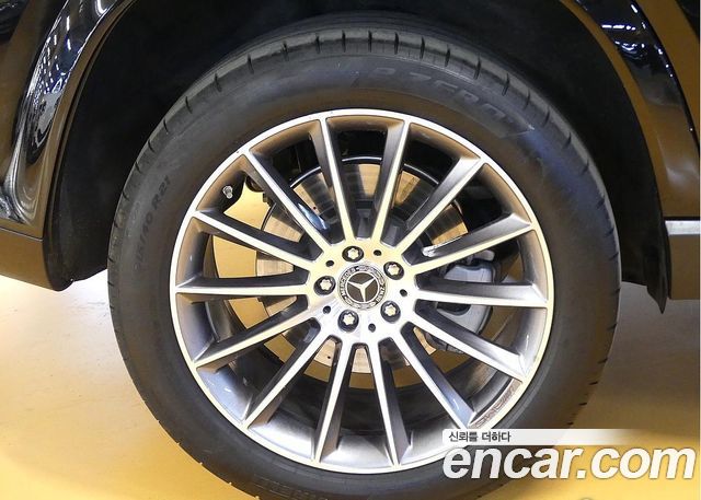 Mercedes-Benz GLE-Class (W167) GLE450 4MATIC 2025 — фото 5