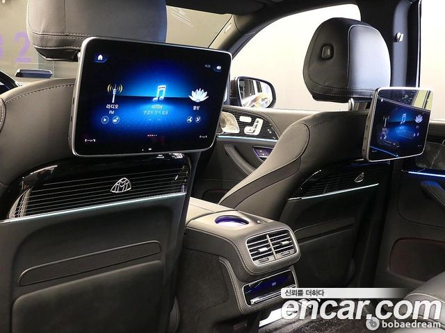 Mercedes-Benz GLS-Class (X167) Maybach GLS600 4MATIC 2022 — фото 23