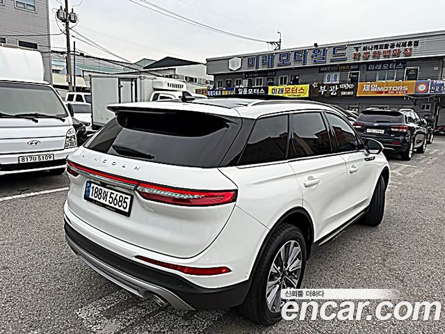 Lincoln Corsair 2.0 Reserve AWD 2022 — фото 2