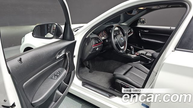 BMW 1 Series (F20) 118d Sport 5Door 2017 — фото 10