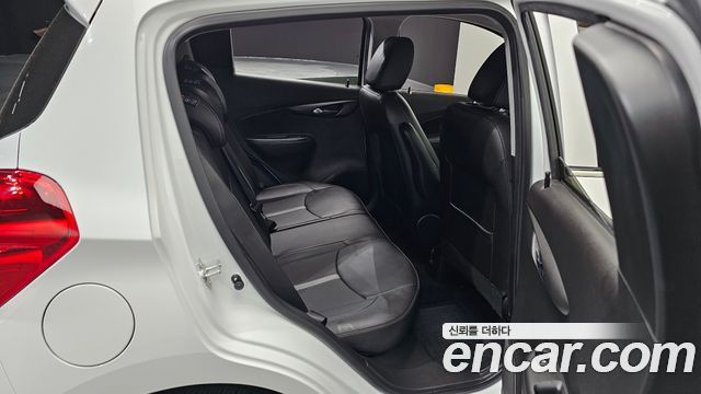 Chevrolet Spark Premier 2020 — фото 12