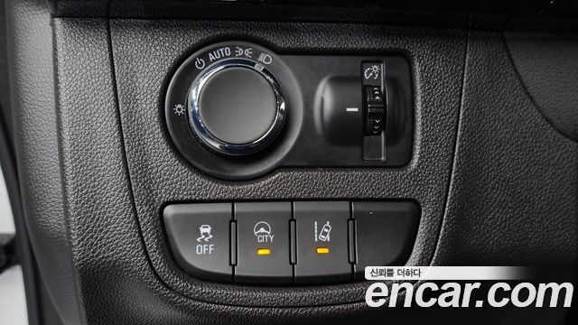 Chevrolet Spark Premier 2020 — фото 18