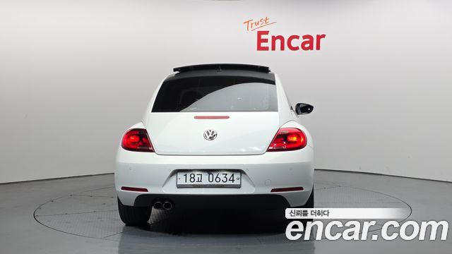 Volkswagen Beetle 2.0 TDI 3rd 2013 — фото 4