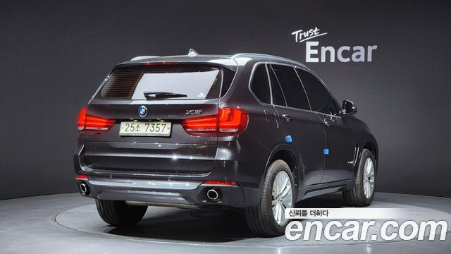 BMW X5 (F15) xDrive 30d 2017 — фото 2
