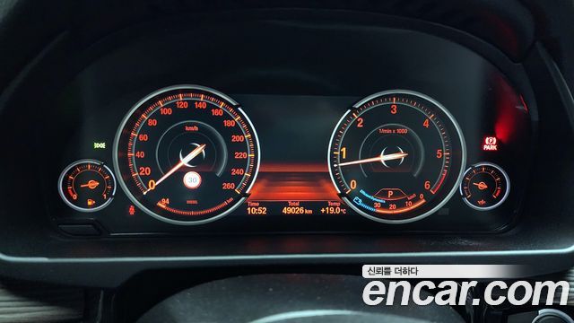 BMW X5 (F15) xDrive 30d 2017 — фото 8