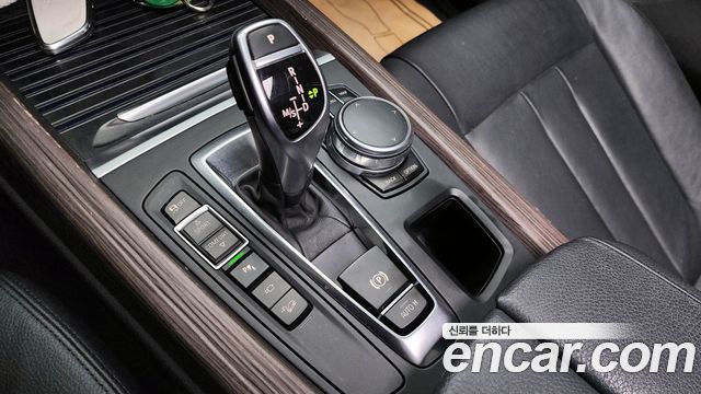 BMW X5 (F15) xDrive 30d 2017 — фото 9