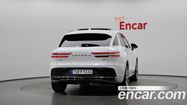 Genesis GV70 3.5T Gasoline AWD 2025 — фото 4