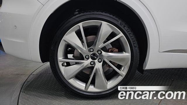 Genesis GV70 3.5T Gasoline AWD 2025 — фото 5