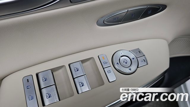 Genesis GV70 3.5T Gasoline AWD 2025 — фото 20