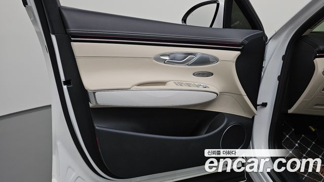Genesis GV70 3.5T Gasoline AWD 2025 — фото 24