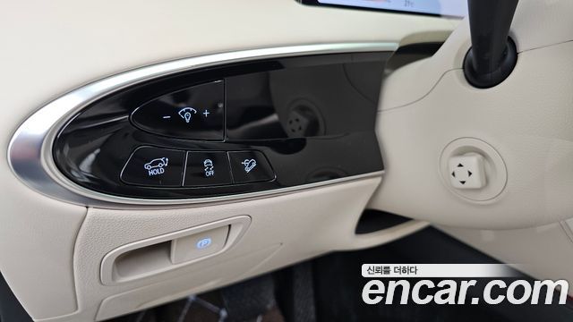 Genesis GV70 3.5T Gasoline AWD 2025 — фото 27