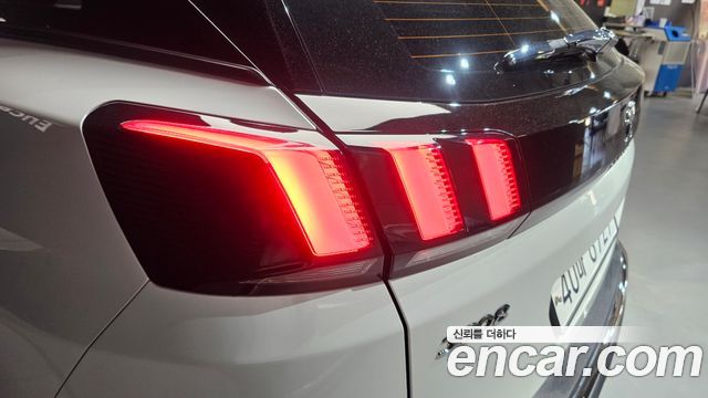 Peugeot 3008 (II) 1.6 BlueHDi GT Line 2018 — фото 23