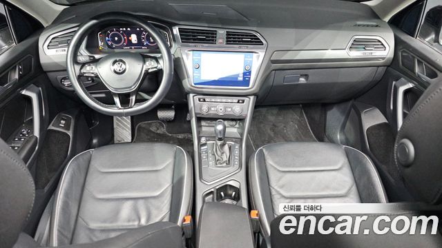 Volkswagen Tiguan Allspace 2.0 TDI Prestige 2020 — фото 7