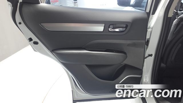 Renault Korea QM6 2.0 LPe LE 2WD 2021 — фото 25