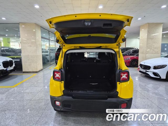 Jeep Renegade 2.4 Limited AWD 2018 — фото 5
