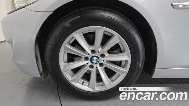 BMW 5 Series (F10) 520d 2013 — фото 5