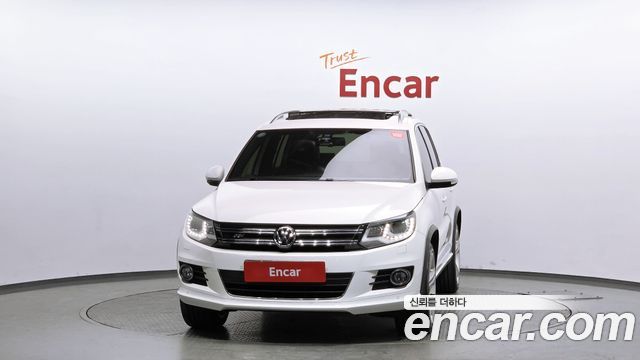 Volkswagen Tiguan 2.0 TDI R-Line 5N 2013 — фото 3