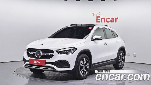 Mercedes-Benz GLA-Class (H247) GLA220
