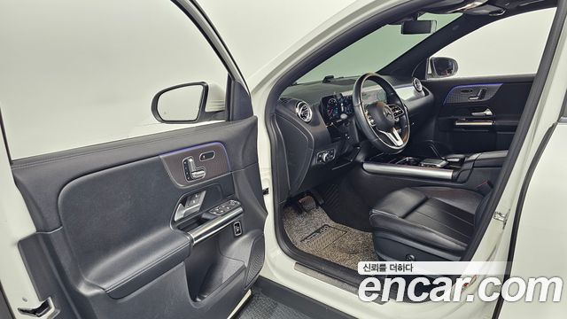 Mercedes-Benz GLA-Class (H247) GLA220 2021 — фото 10