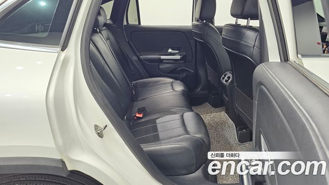 Mercedes-Benz GLA-Class (H247) GLA220 2021 — фото 12