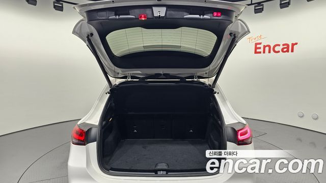 Mercedes-Benz GLA-Class (H247) GLA220 2021 — фото 19