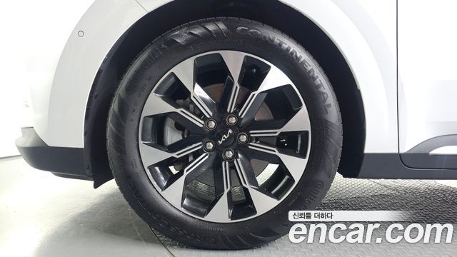 Kia Carnival (IV) Diesel 9-Seater Signature 2023 — фото 5