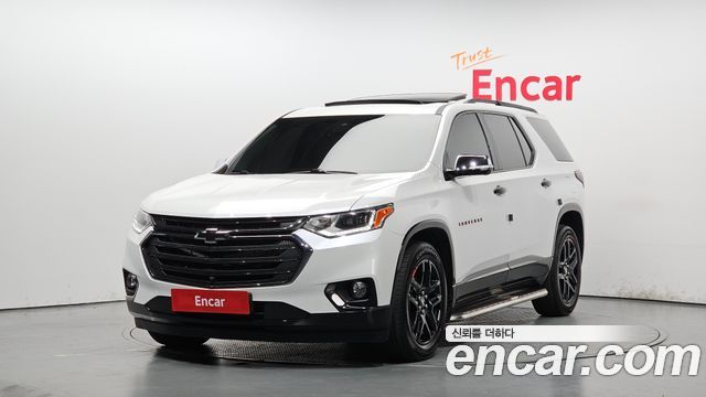 Chevrolet Traverse 3.6 AWD Redline 2021 — фото 1