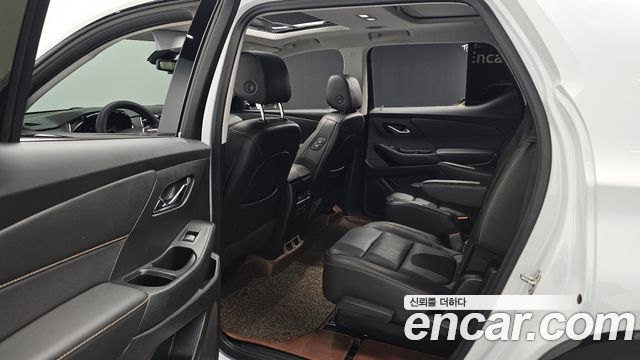 Chevrolet Traverse 3.6 AWD Redline 2021 — фото 12