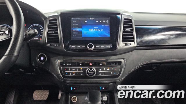 KG Mobility (SsangYong) Rexton Sports Diesel 2.2 2WD Prestige 2022 — фото 13