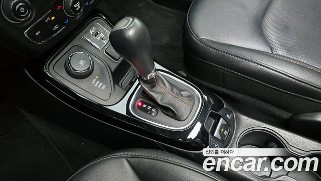 Jeep Compass (II) 2.4 Limitied AWD 2019 — фото 9