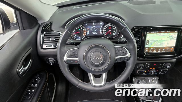 Jeep Compass (II) 2.4 Limitied AWD 2019 — фото 13