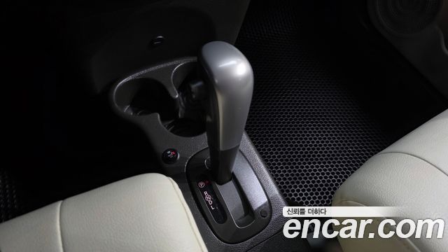 Nissan Cube 1.8 S Z12 2011 — фото 9