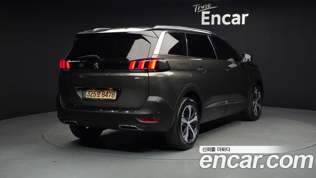 Peugeot 5008 (II) 1.5 BlueHDi GT Line 2021 — фото 2