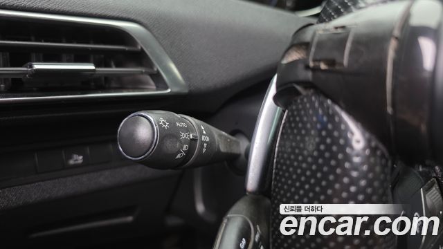 Peugeot 5008 (II) 1.5 BlueHDi GT Line 2021 — фото 18