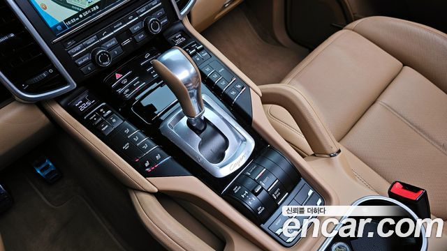 Porsche Cayenne 4.2 S Diesel 958 2015 — фото 9