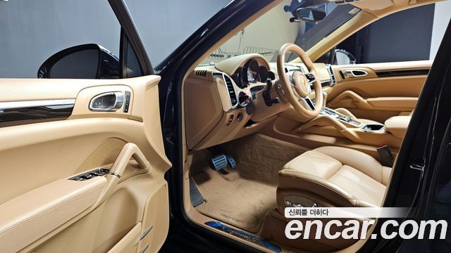 Porsche Cayenne 4.2 S Diesel 958 2015 — фото 10