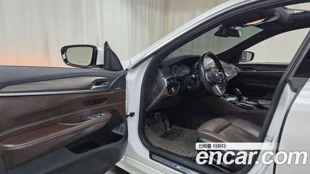 BMW 6 Series GT (G32) 620d M Sport 2019 — фото 10